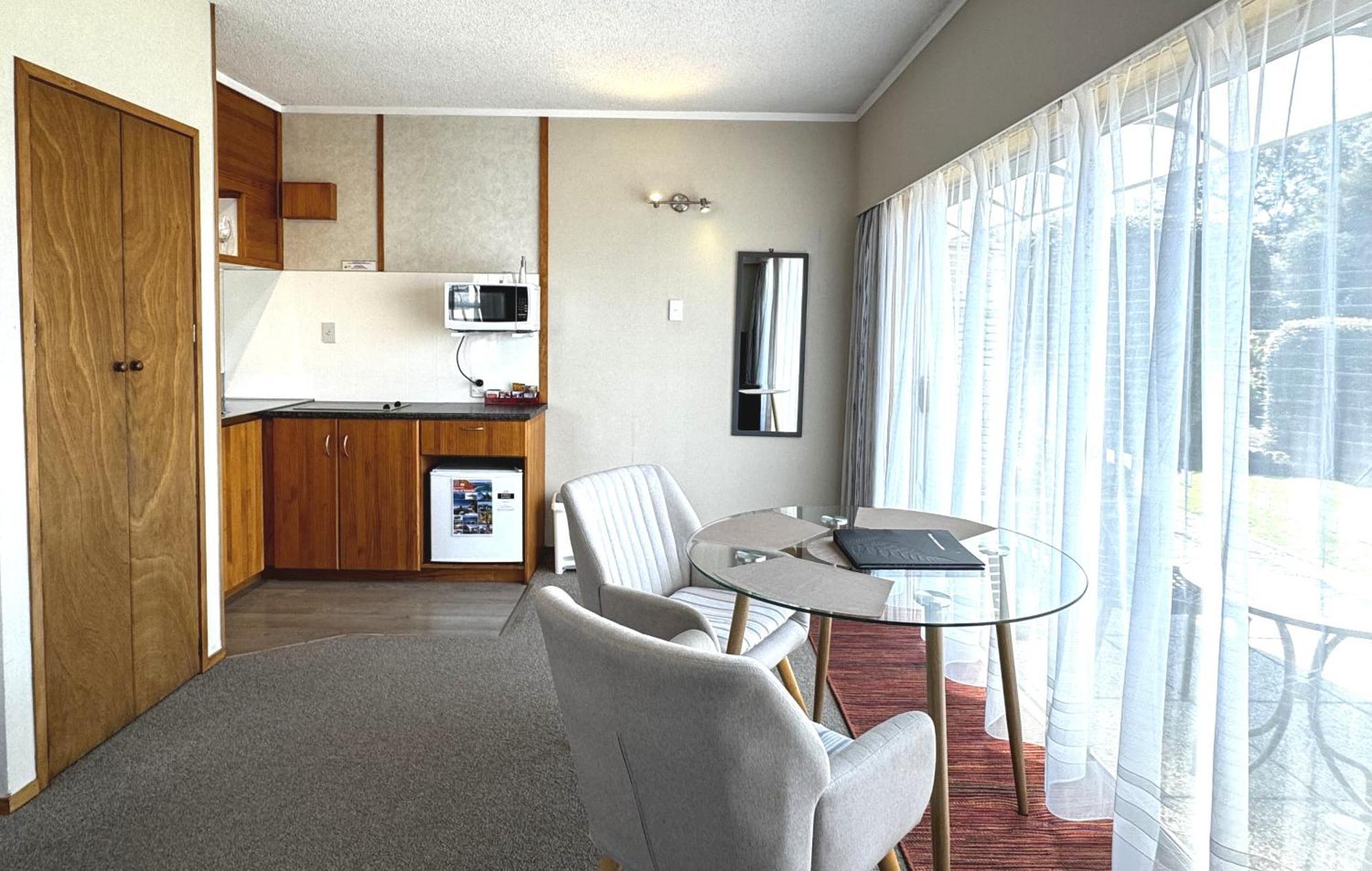 Ala Moana Motel Пейхія Екстер'єр фото